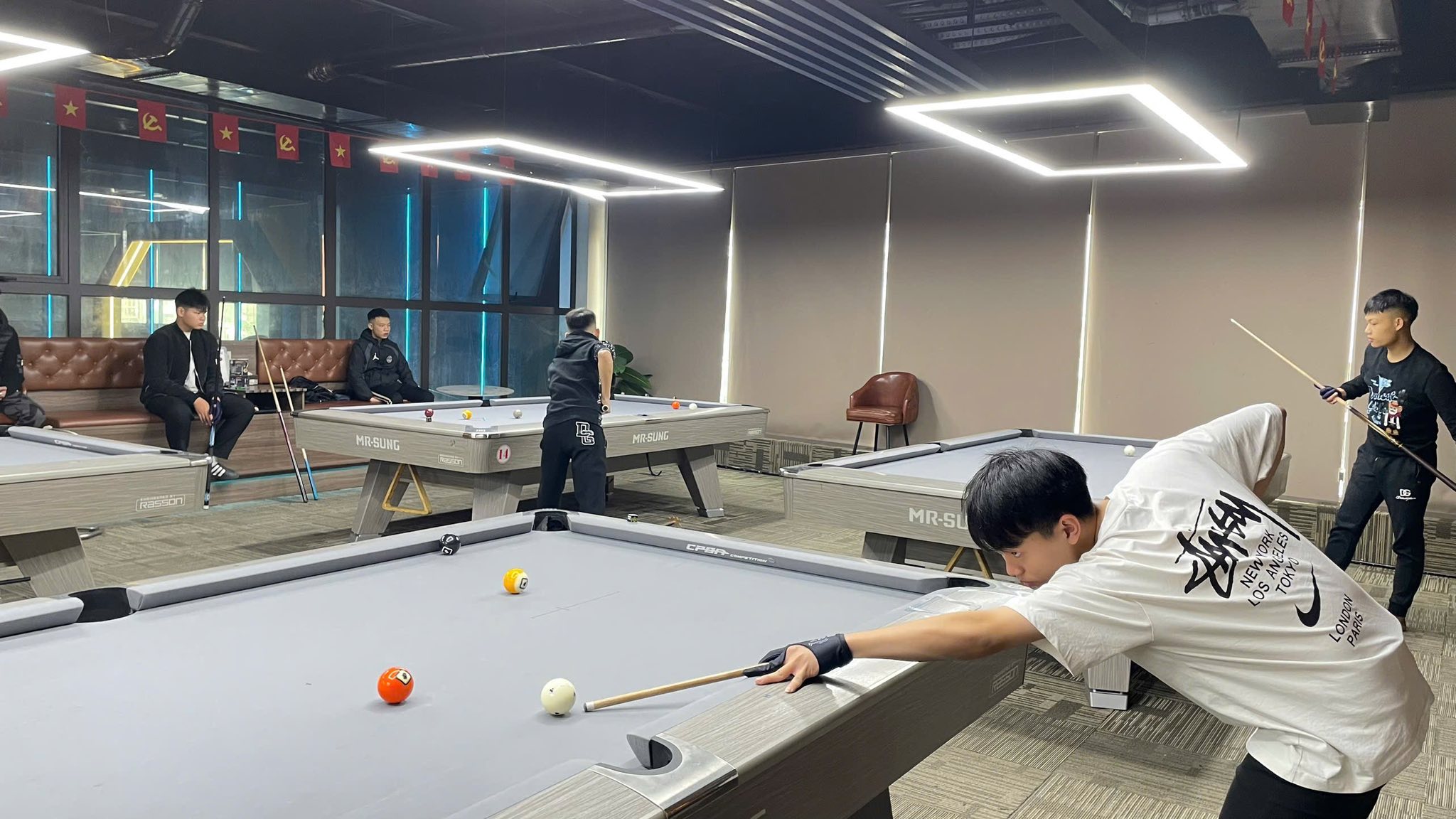 598296972 1305906388243643 7086118062702230432 n